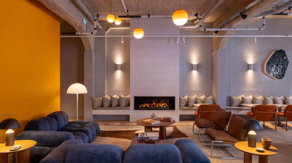 Vibe as a Distribution Strategy: Why “Quiet vs. Lively” Will Matter More Than&nbsp;Stars